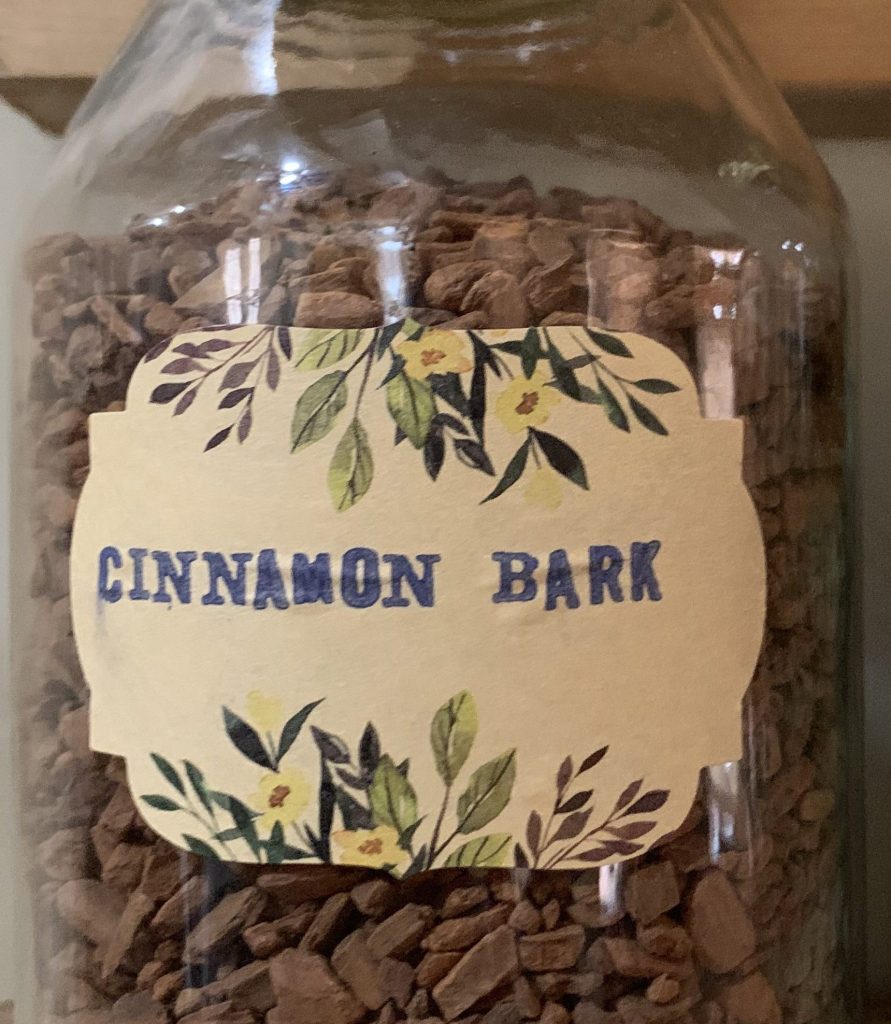 Cinnamon Bark (chips)